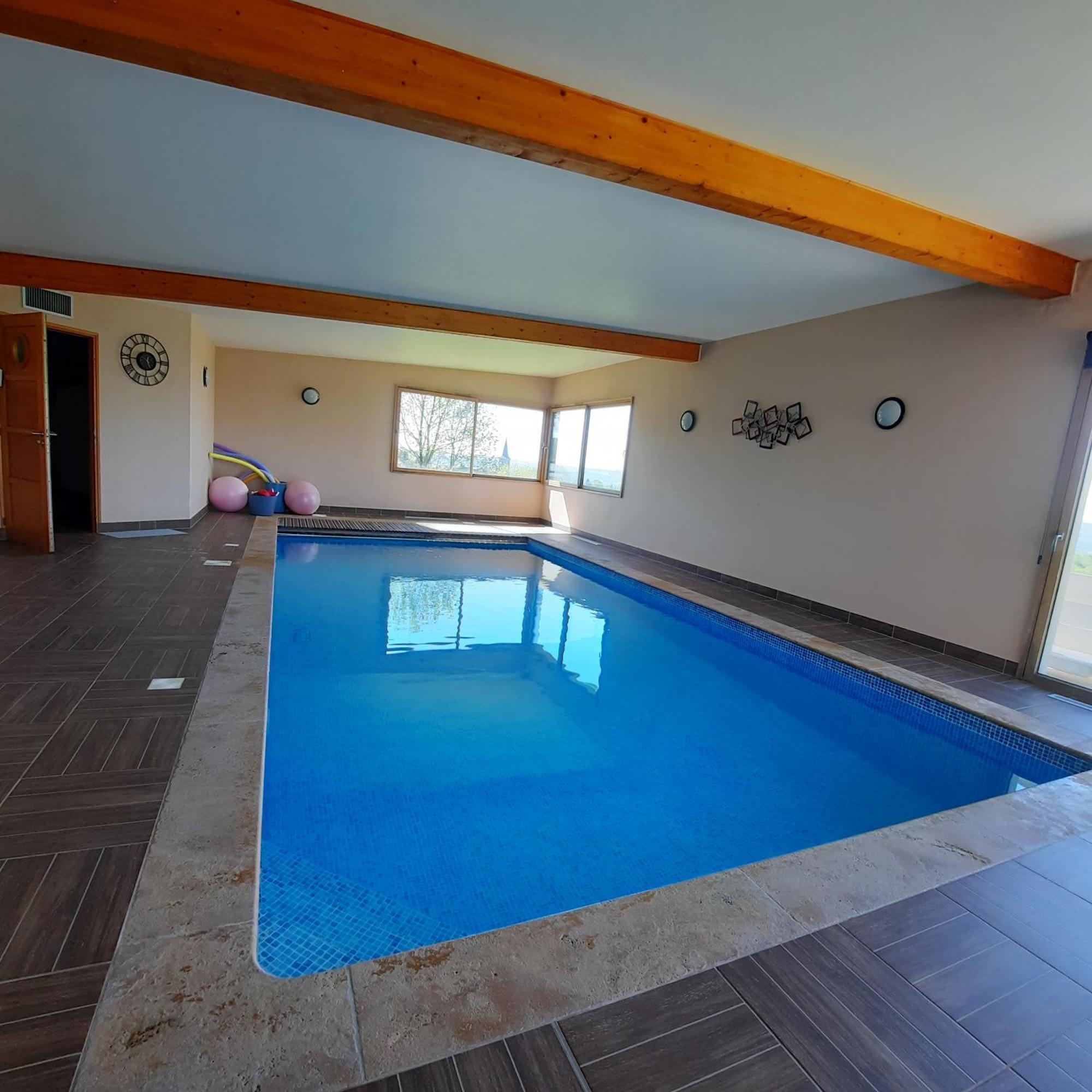 Magnifique Villa Avec Piscine Interieure Saint-Pois Buitenkant foto