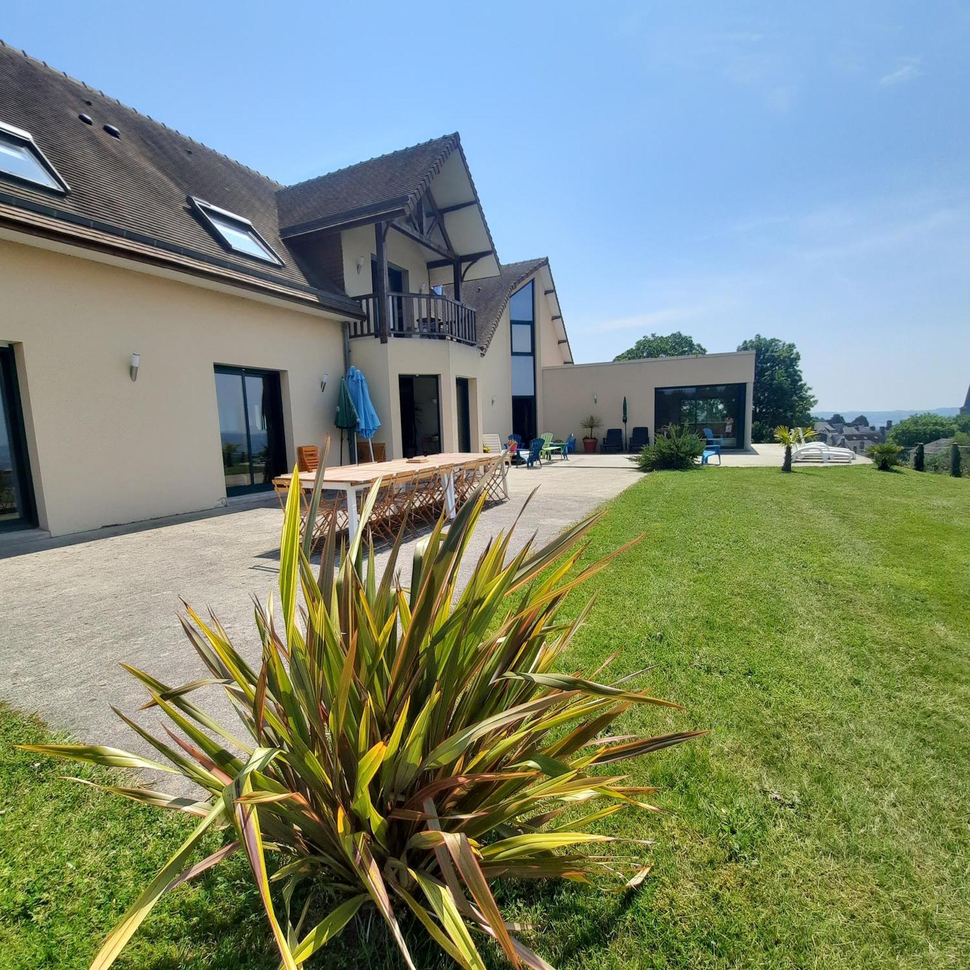 Magnifique Villa Avec Piscine Interieure Saint-Pois Buitenkant foto